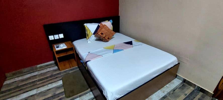 Kikis Court Resort Hohoe Eksteriør billede